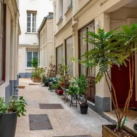 Le Shade Of Grey - Cosy - By Mon Petit Faré Parigi
